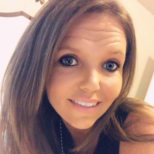 Meet your Posher, Loretta